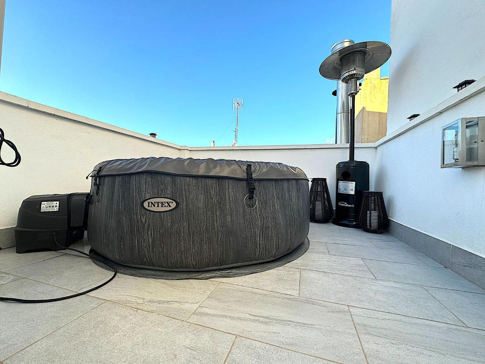 Atico Con Privado Jacuzzi , 1 Min Walk De Playa Apartment Santa Pola