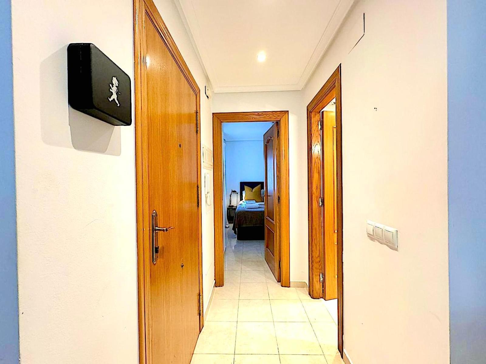 Apartment Atico Con Privado Jacuzzi , 1 Min Walk De Playa *