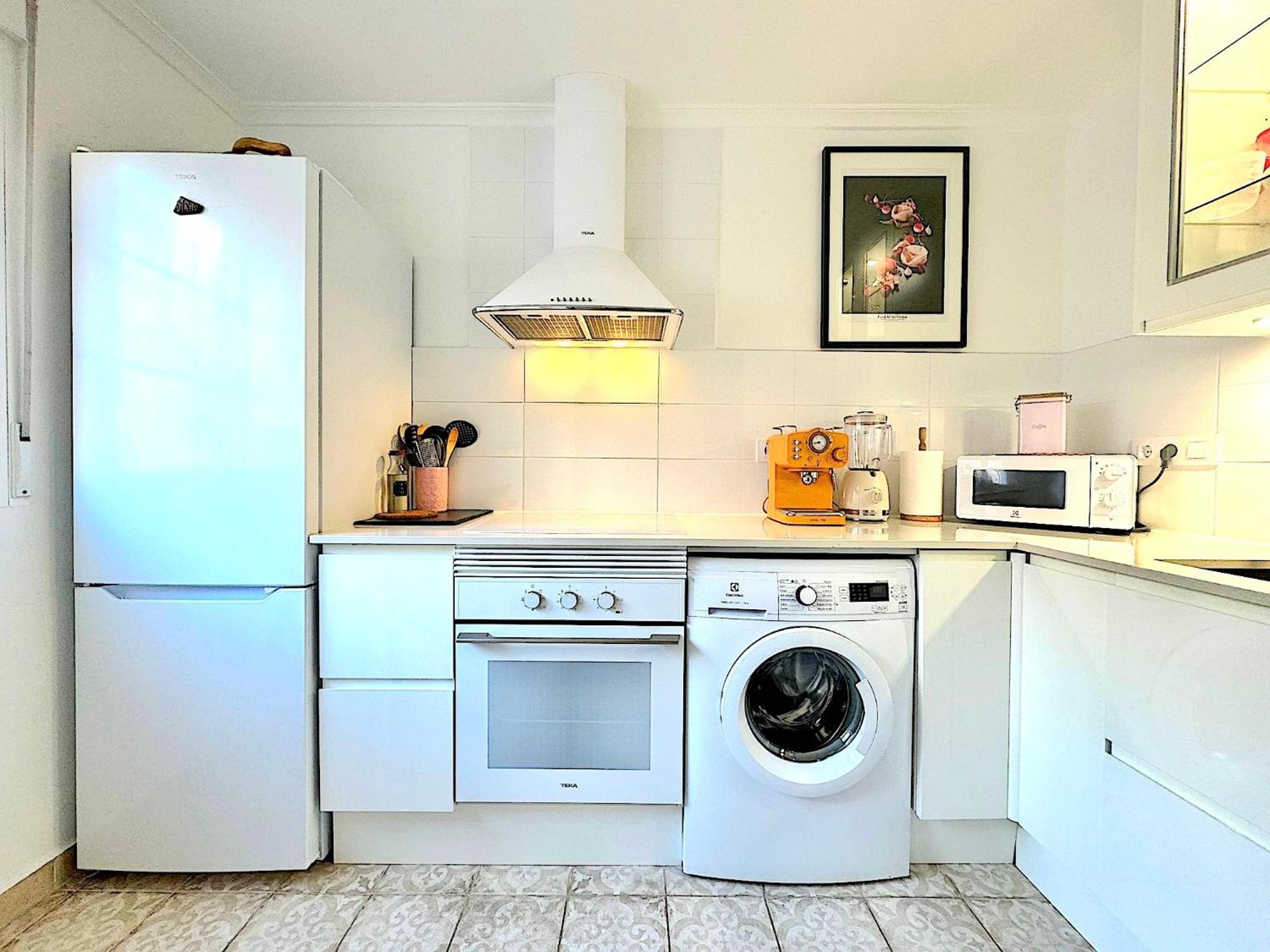 Apartment Atico Con Privado Jacuzzi , 1 Min Walk De Playa *