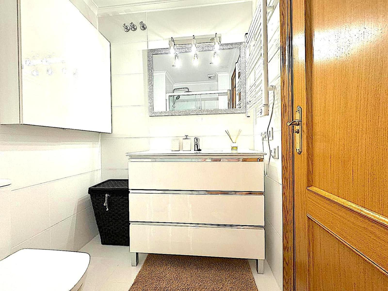Atico Con Privado Jacuzzi , 1 Min Walk De Playa *