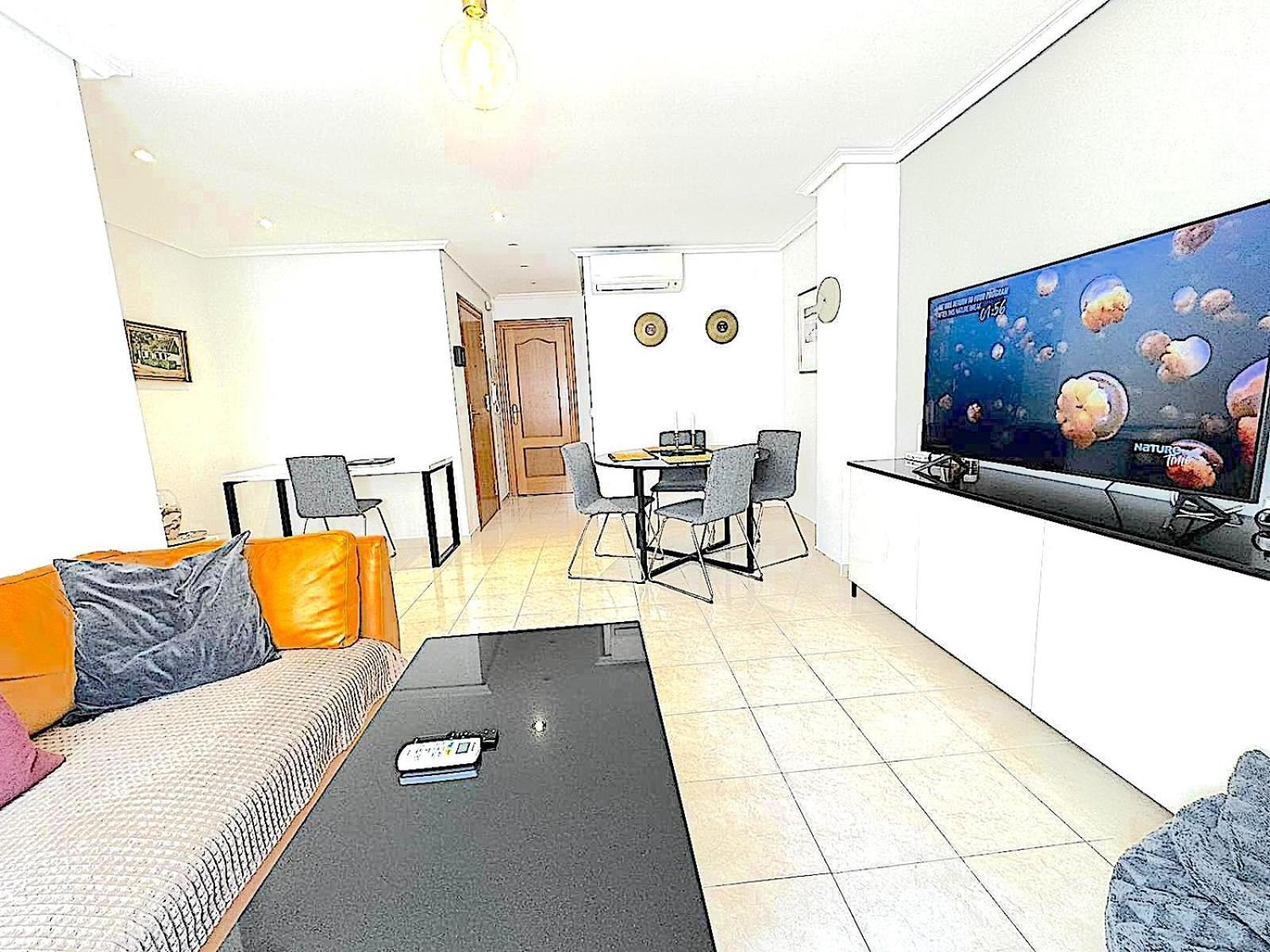 Atico Con Privado Jacuzzi , 1 Min Walk De Playa * Santa Pola